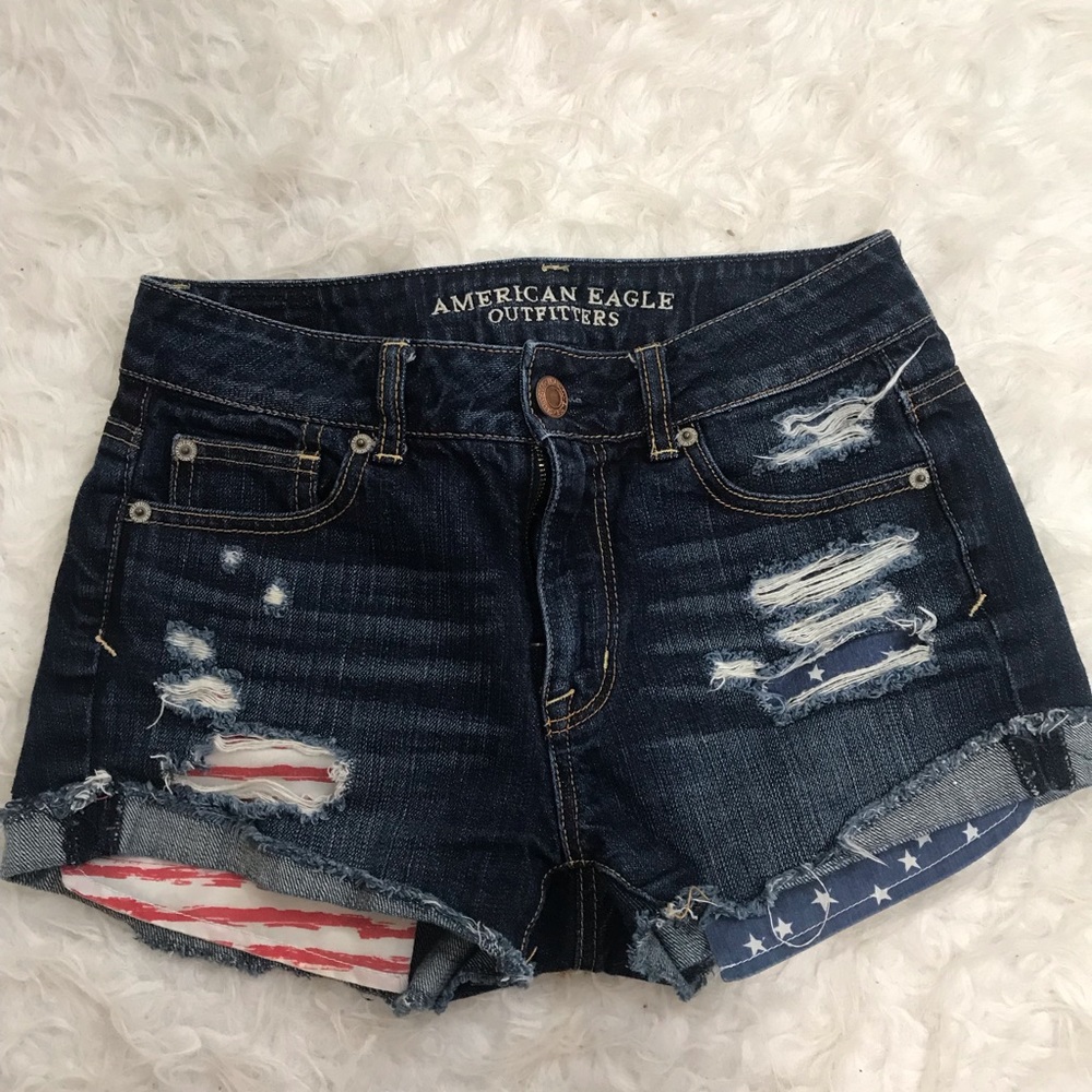 American Eagle patriotic shorts